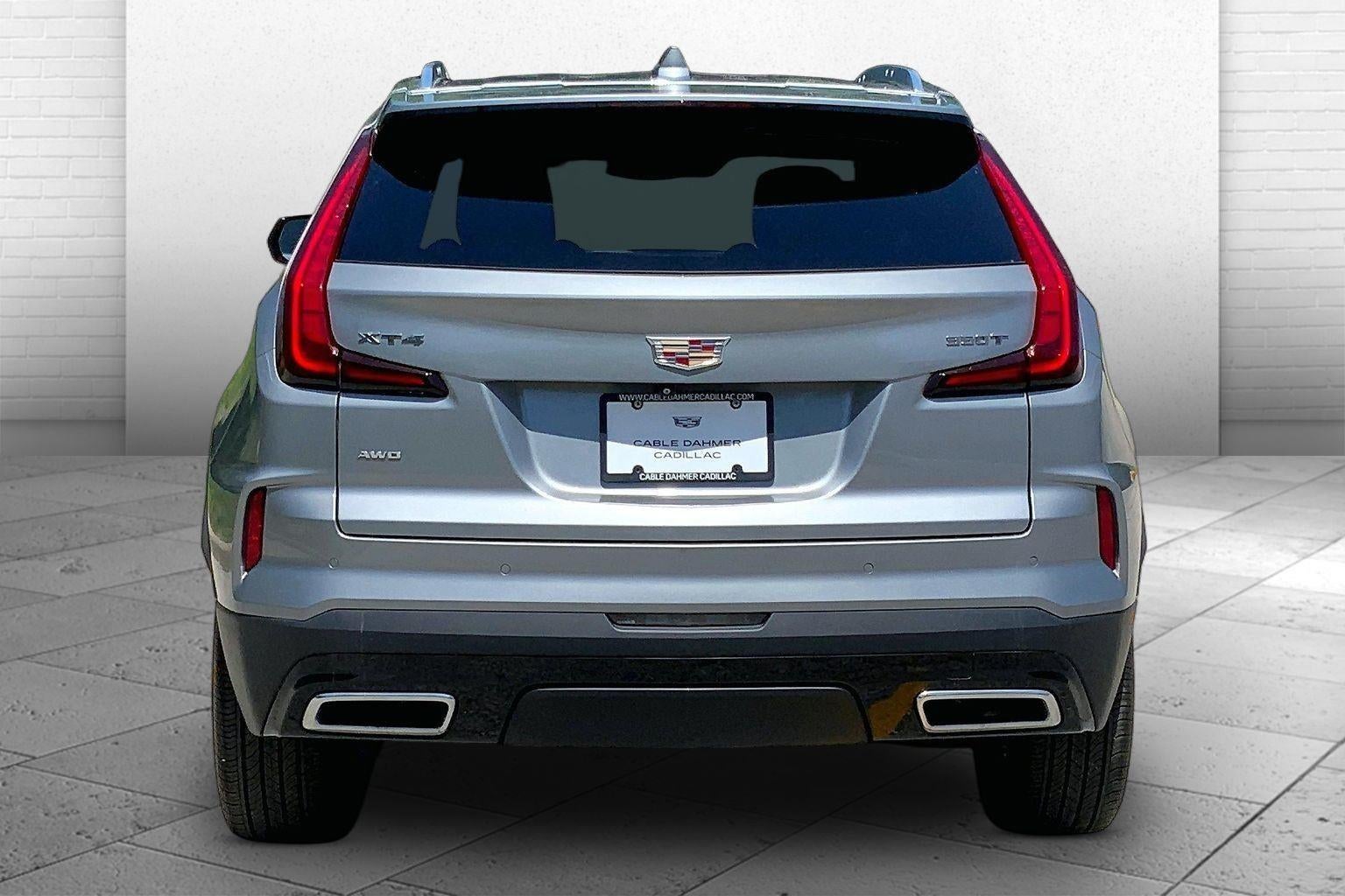 2024 Cadillac XT4 Premium Luxury
