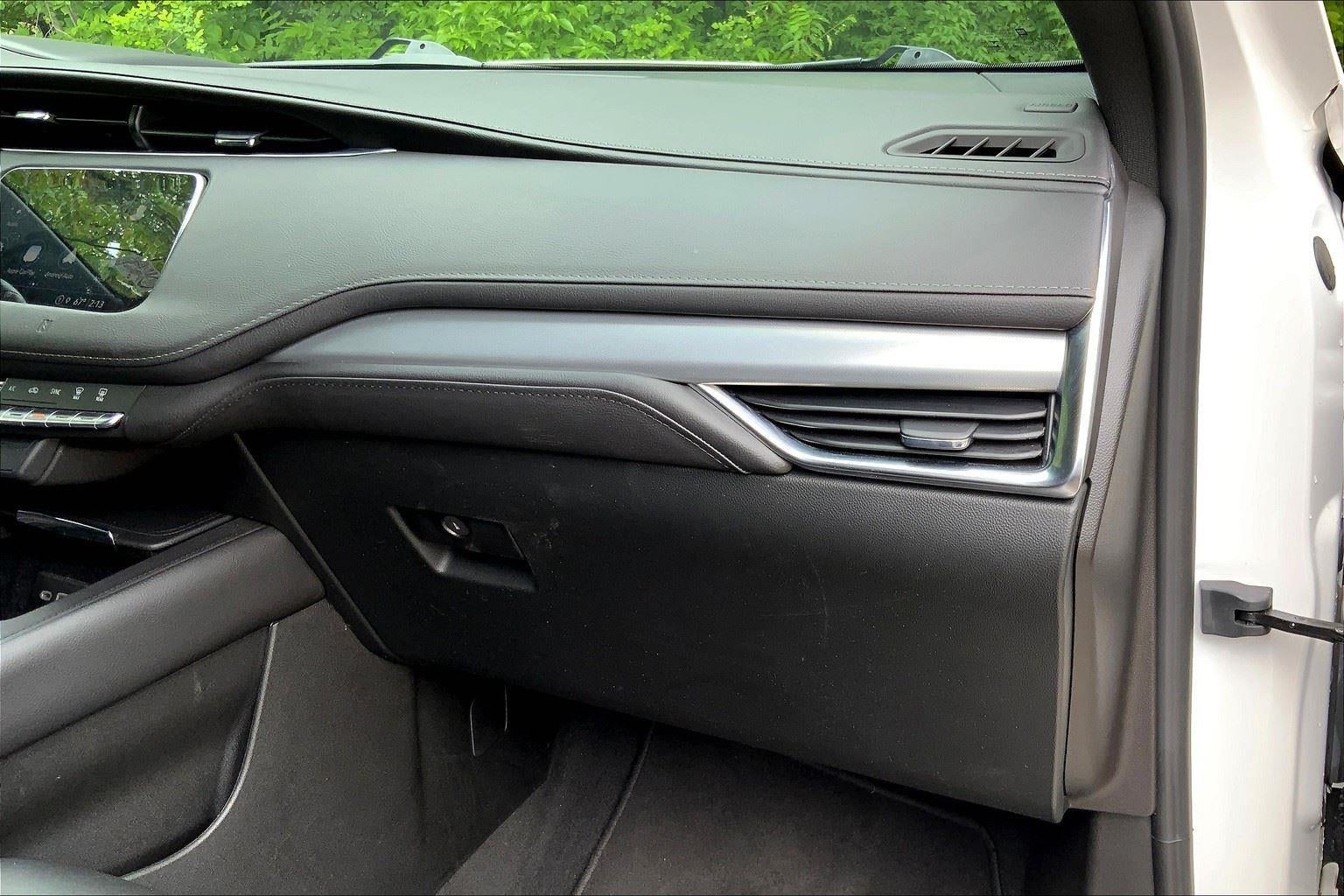 2021 Cadillac XT4 AWD Premium Luxury