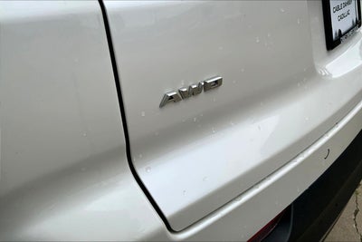 2021 Cadillac XT4 AWD Premium Luxury