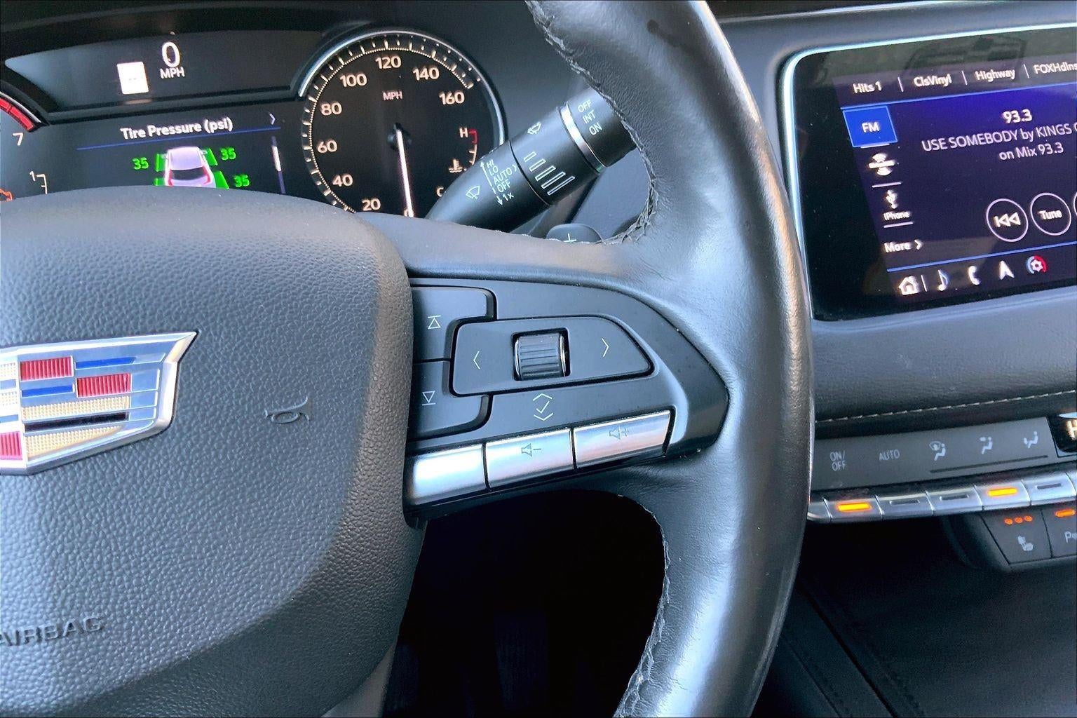 2023 Cadillac XT4 Premium Luxury