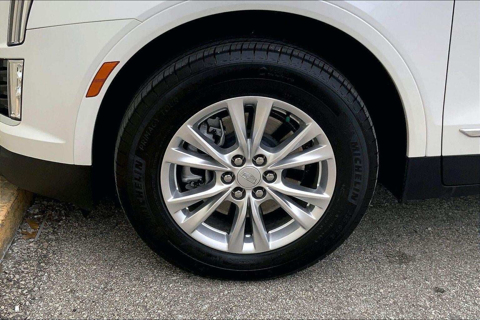 2025 Cadillac XT5 Luxury