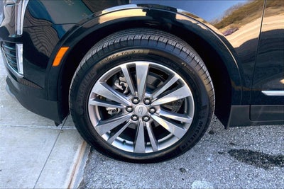 2025 Cadillac XT5 Premium Luxury