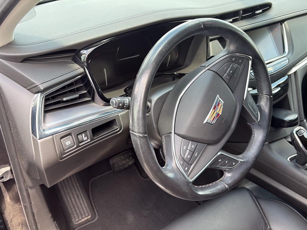 2019 Cadillac XT5 Luxury AWD