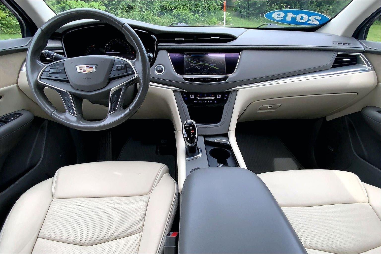 2019 Cadillac XT5 Premium Luxury AWD