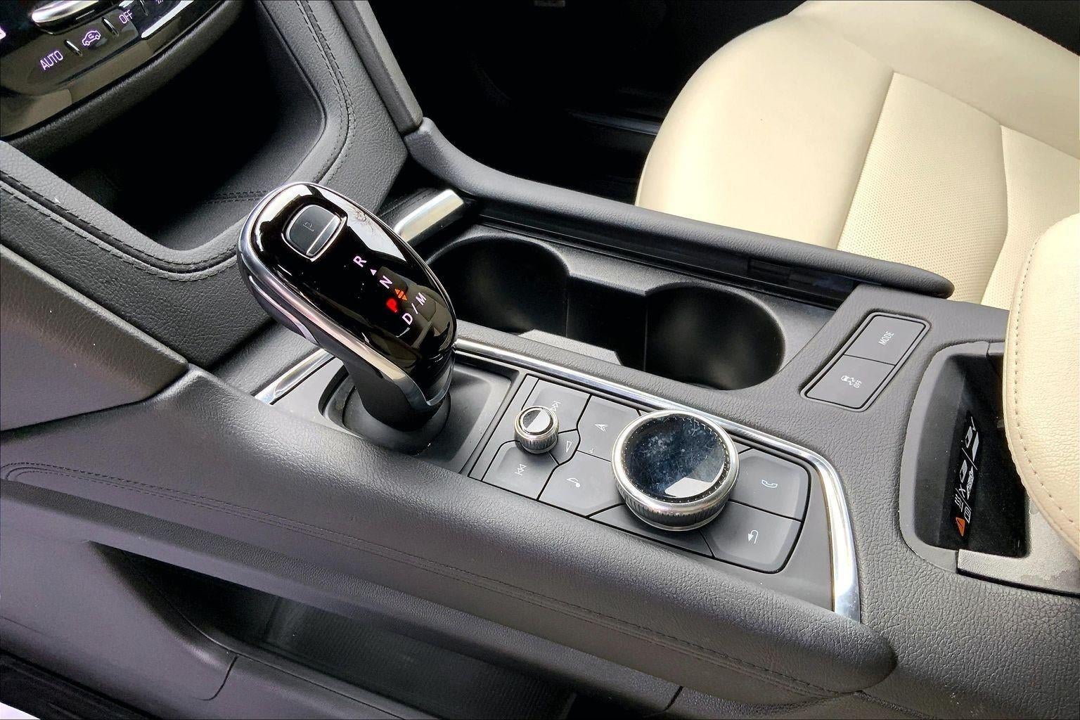 2022 Cadillac XT5 Sport