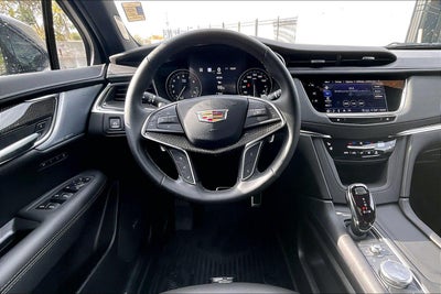 2026 Cadillac XT5 Sport