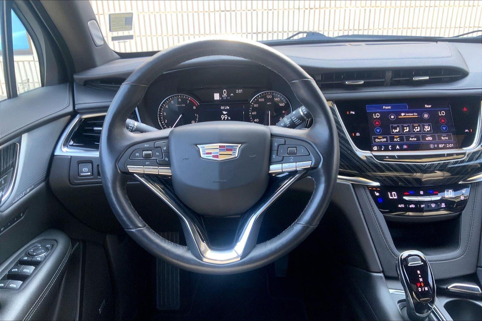 2025 Cadillac XT6 Premium Luxury