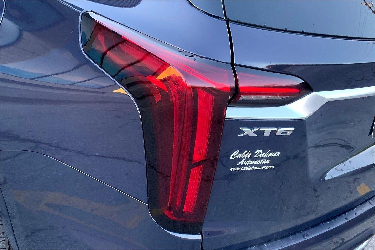 2025 Cadillac XT6 Premium Luxury