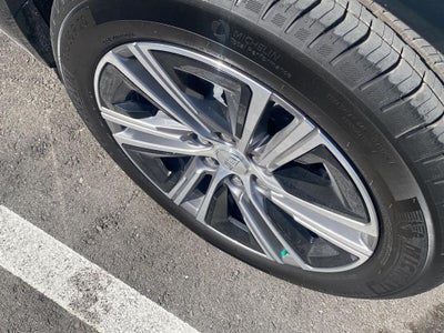 2026 Cadillac LYRIQ Premium Luxury