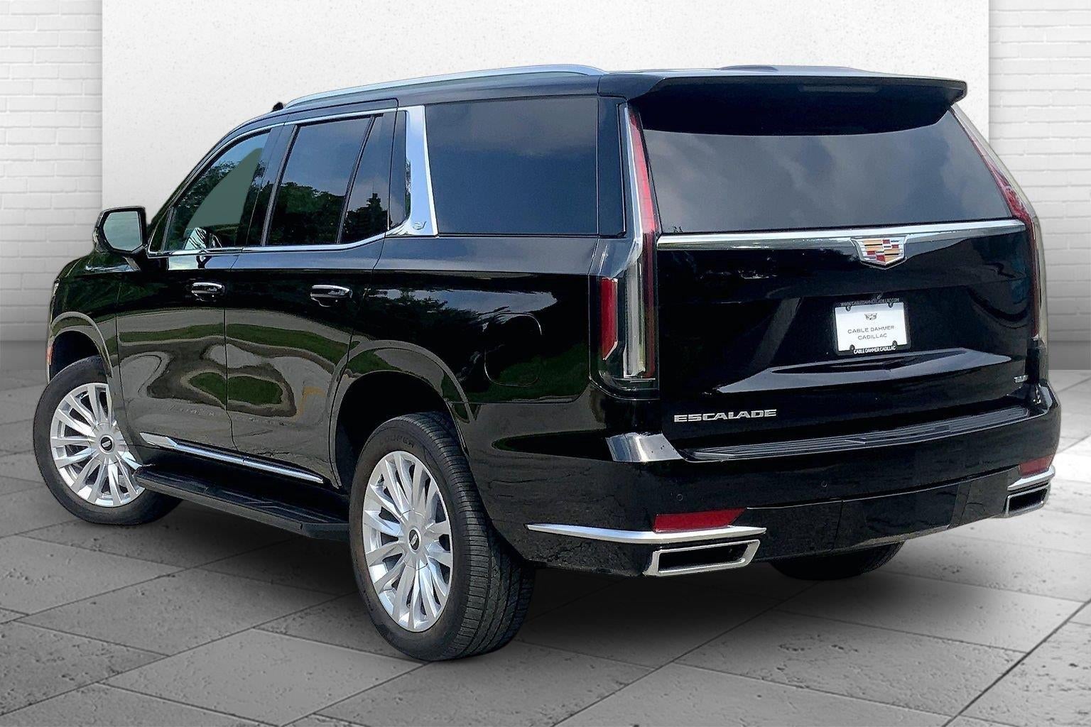 2022 Cadillac Escalade Luxury