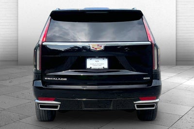 2022 Cadillac Escalade Luxury