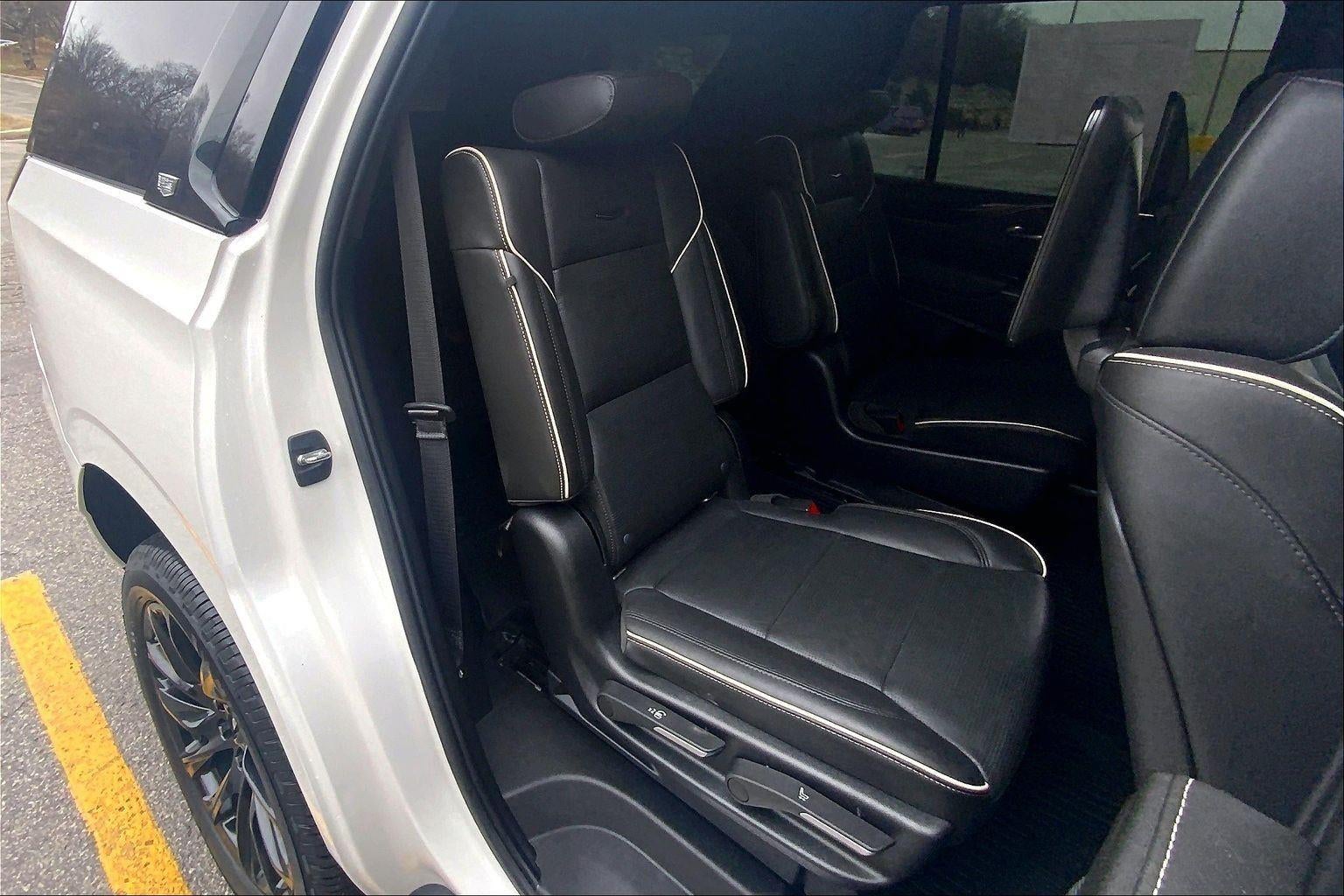 2021 Cadillac Escalade Sport