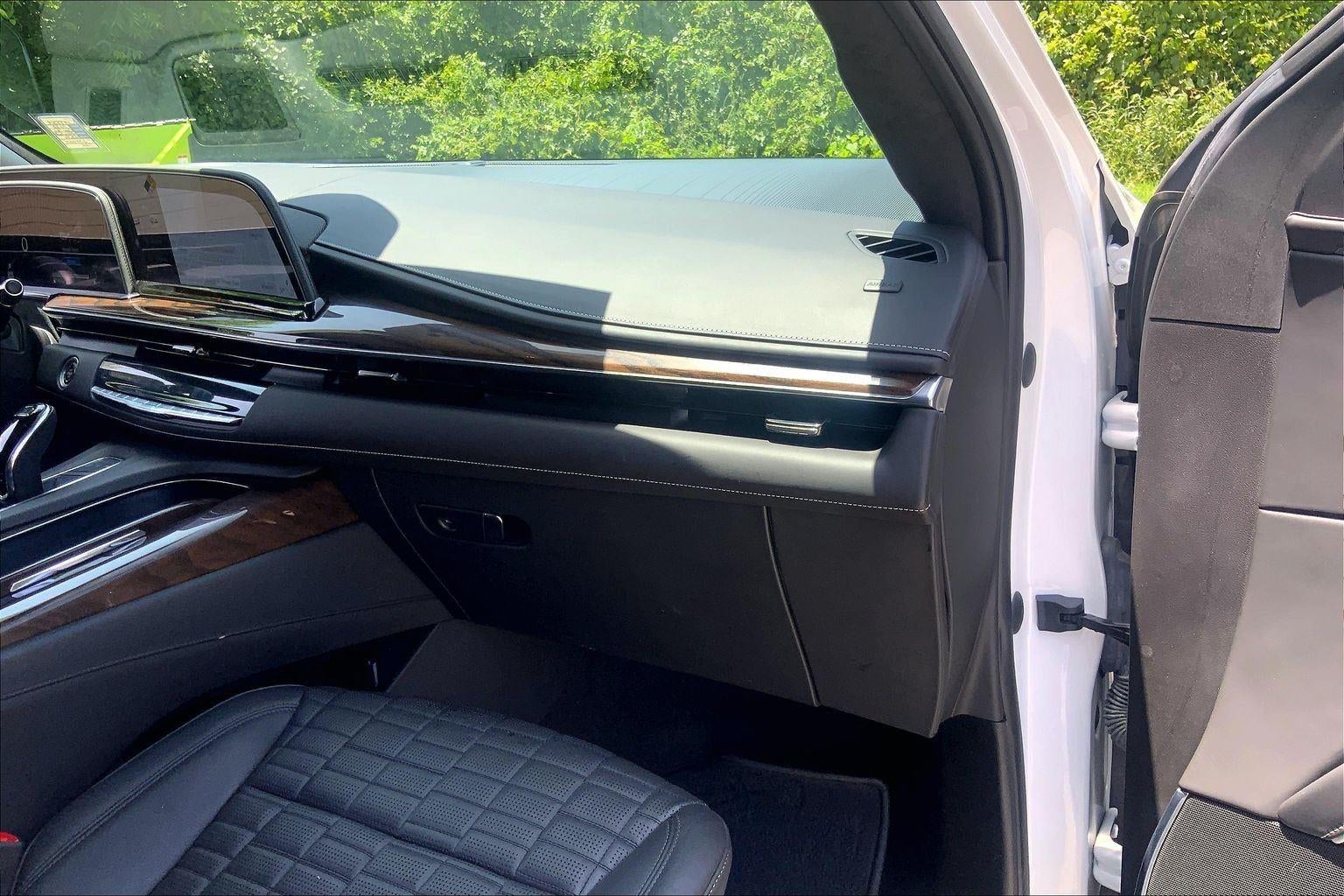 2022 Cadillac Escalade Sport Platinum