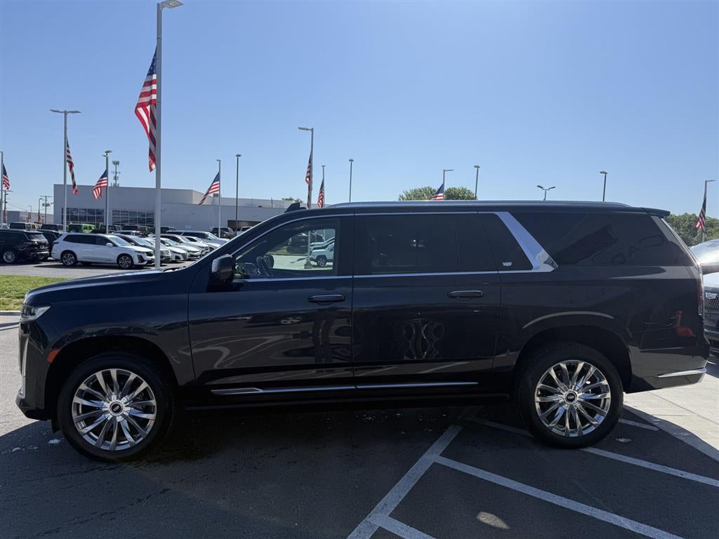 2023 Cadillac Escalade ESV Premium Luxury