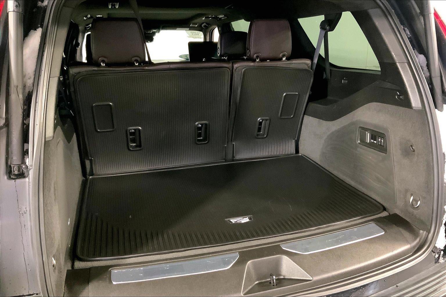 2022 Cadillac Escalade ESV Sport Platinum