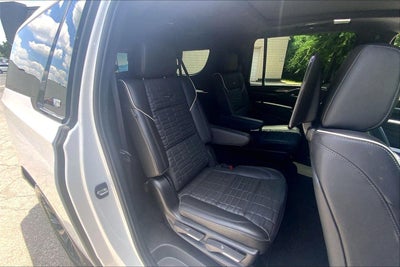 2024 Cadillac Escalade ESV Sport Platinum