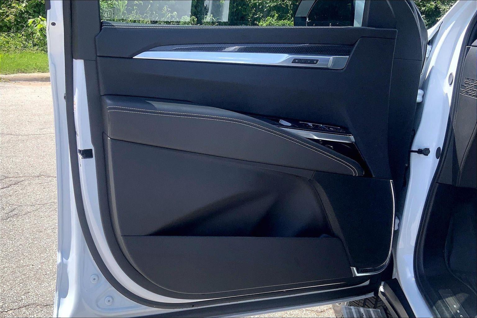2026 Cadillac Escalade ESV V-Series