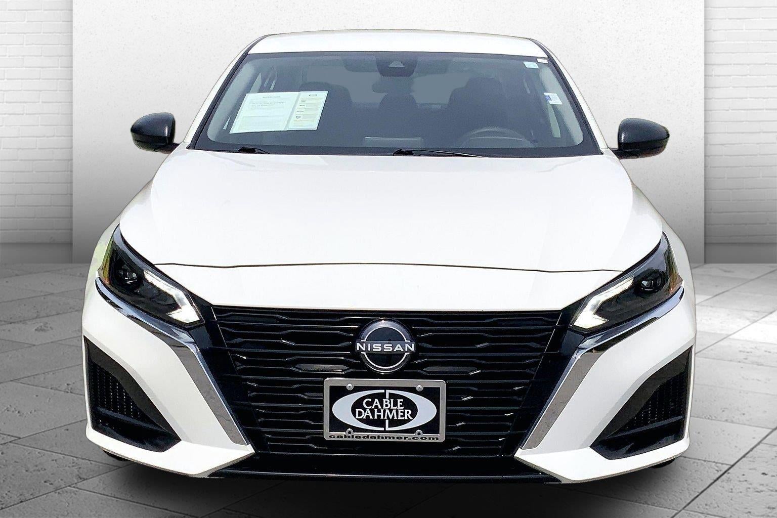 Used 2025 Nissan Altima SV with VIN 1N4BL4DV1SN340587 for sale in Kansas City