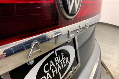 2025 Volkswagen Atlas Cross Sport 2.0T SE w/Technology