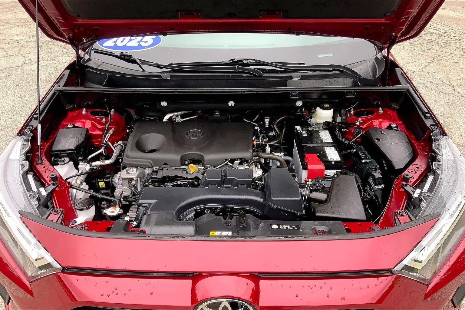 2025 Toyota RAV4 XLE