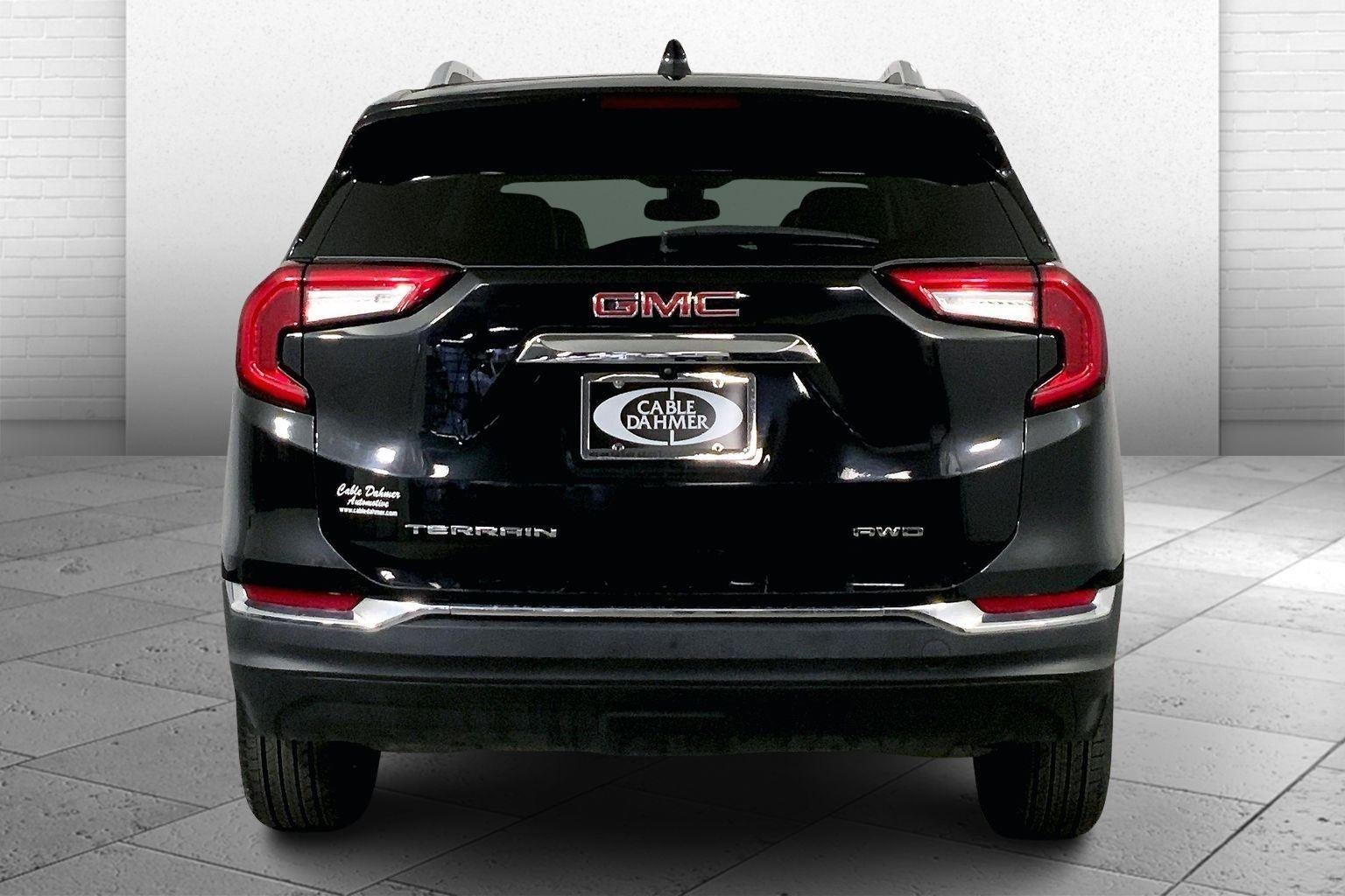 2024 GMC Terrain SLT