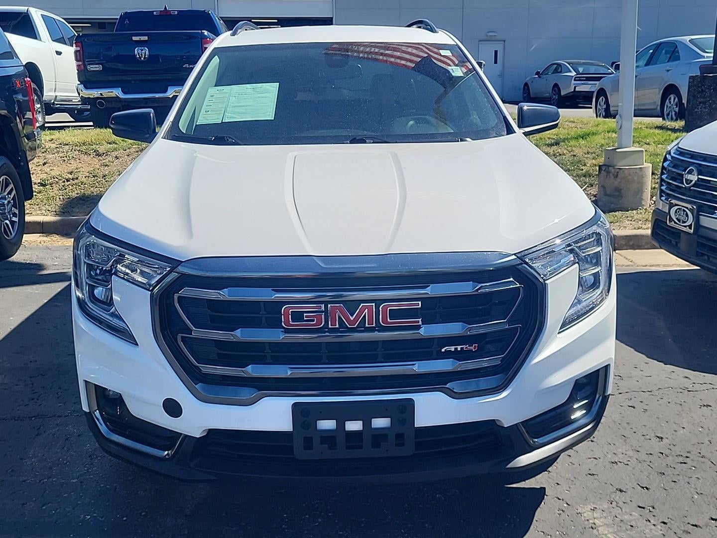 2023 GMC Terrain AT4