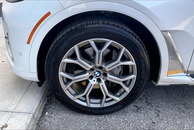 2021 BMW X7 xDrive40i
