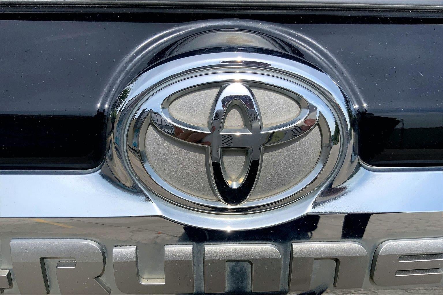 2018 Toyota 4Runner SR5