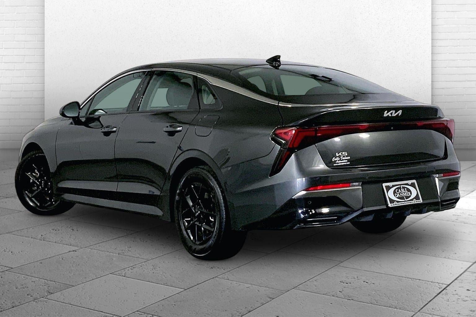 2025 Kia K5 LXS
