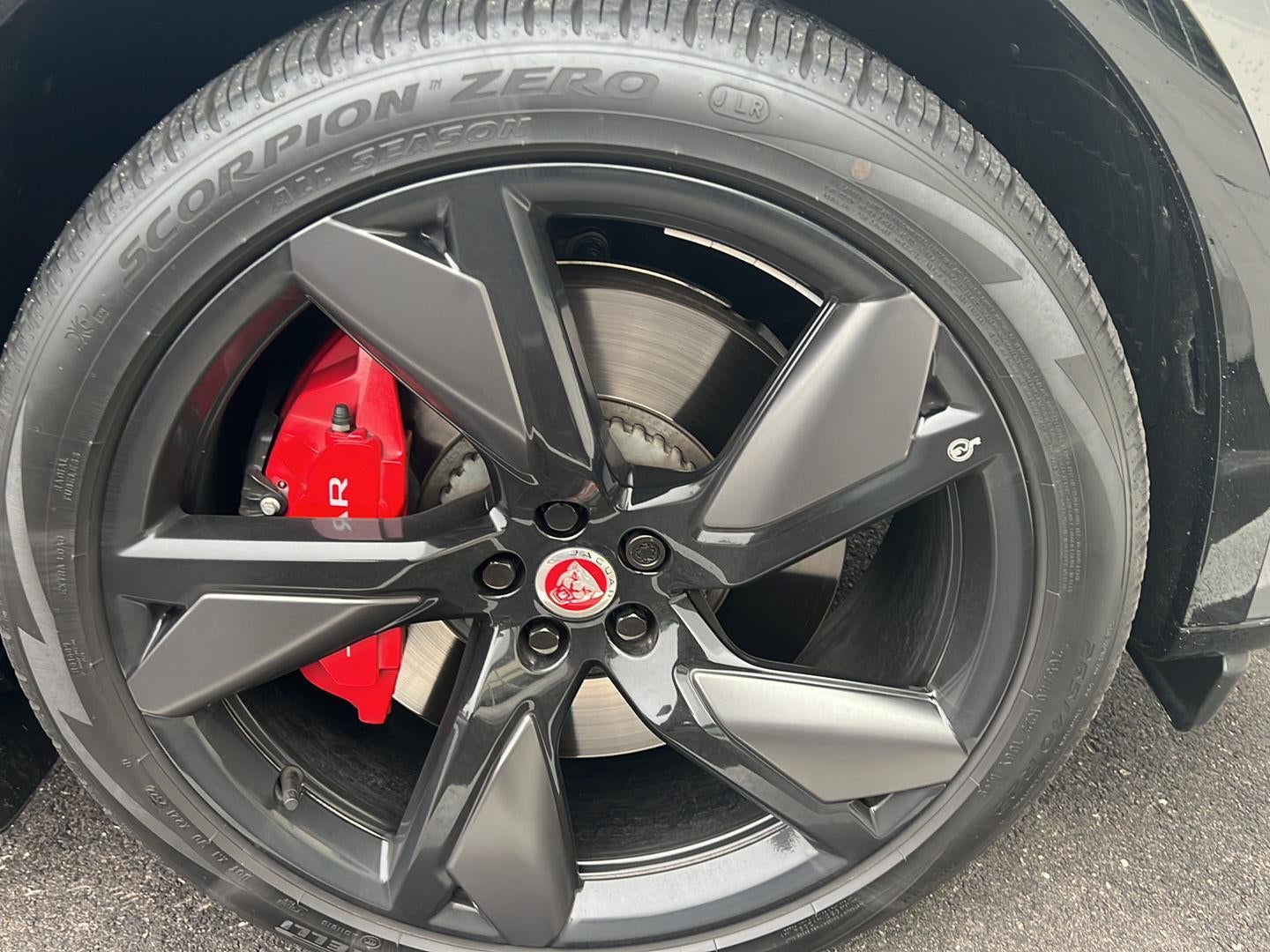 2023 Jaguar F-PACE SVR