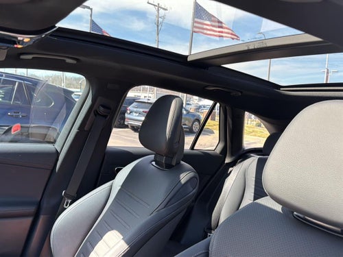 2025 Mercedes-Benz GLC GLC 300