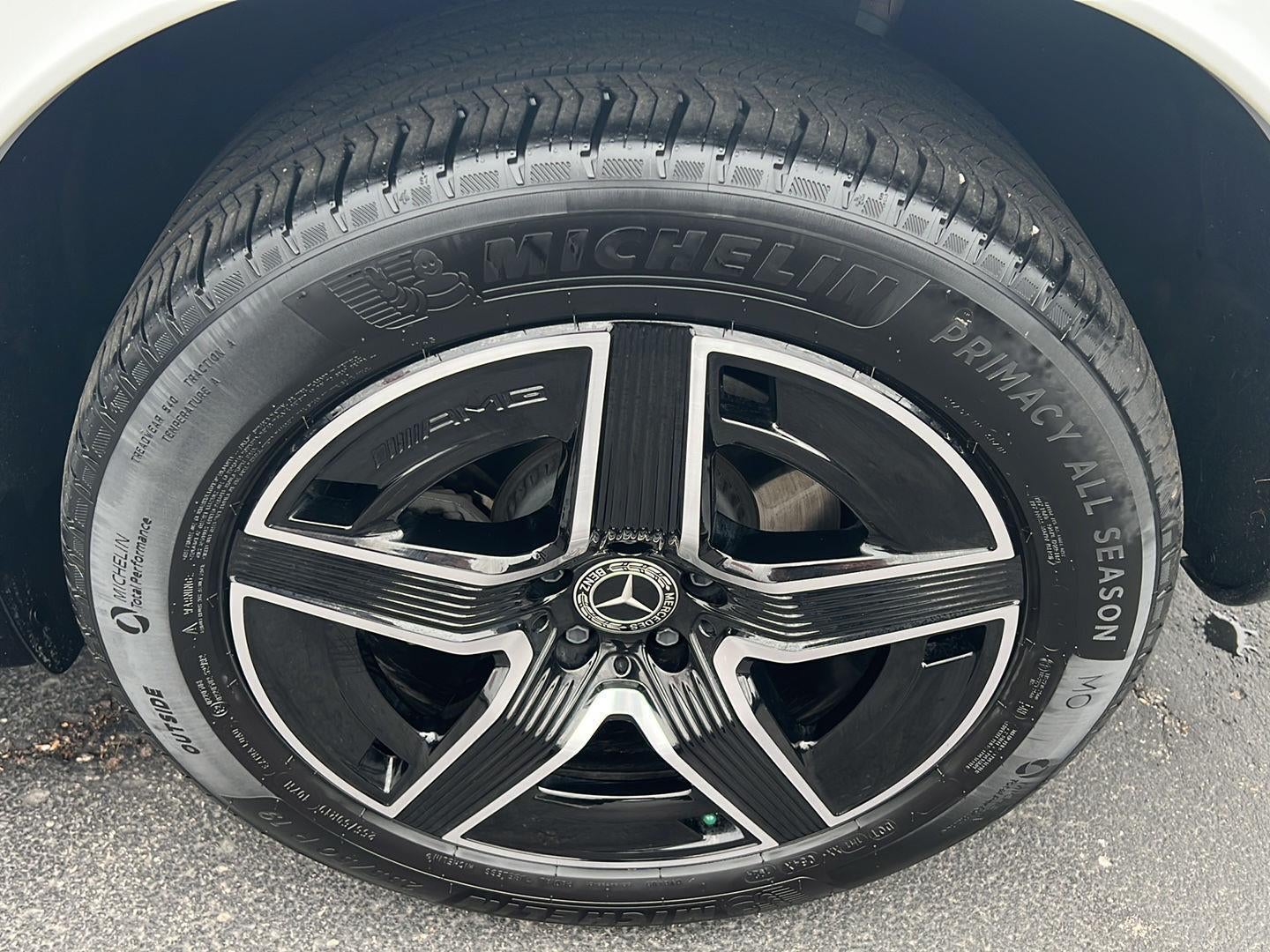 2025 Mercedes-Benz GLC GLC 300