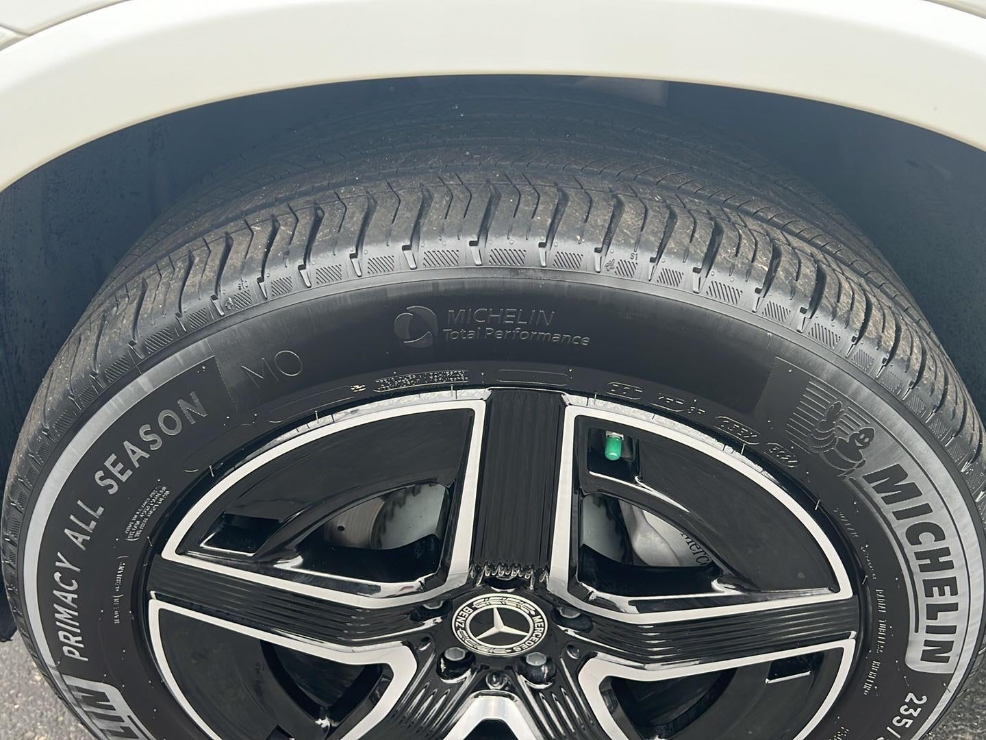 2025 Mercedes-Benz GLC GLC 300