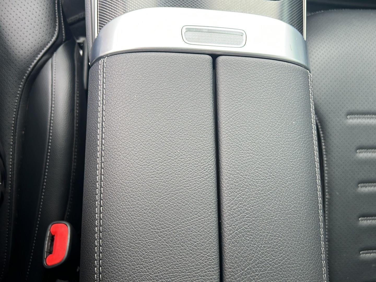 2025 Mercedes-Benz GLC GLC 300