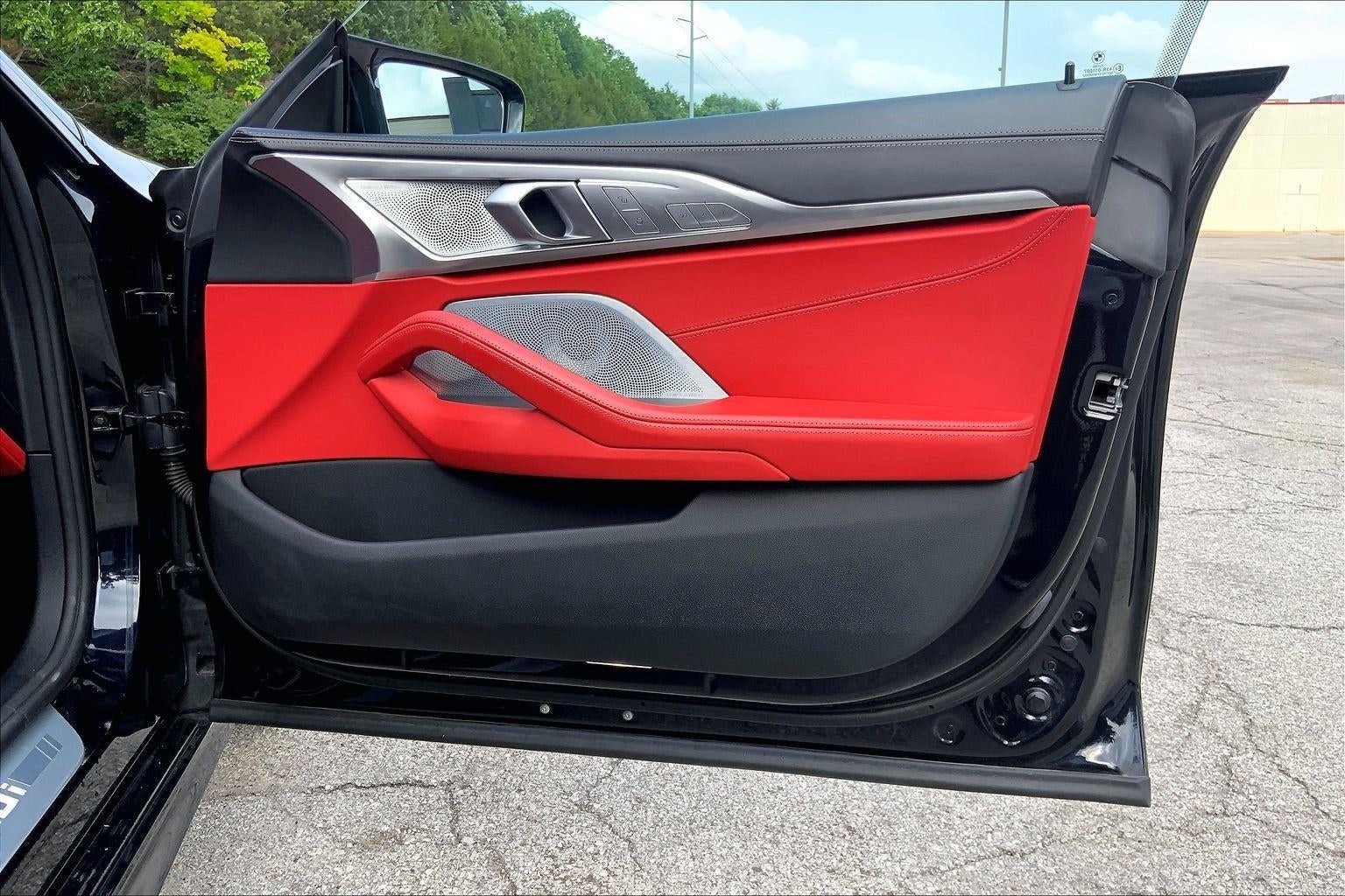 2023 BMW 8 Series M850i