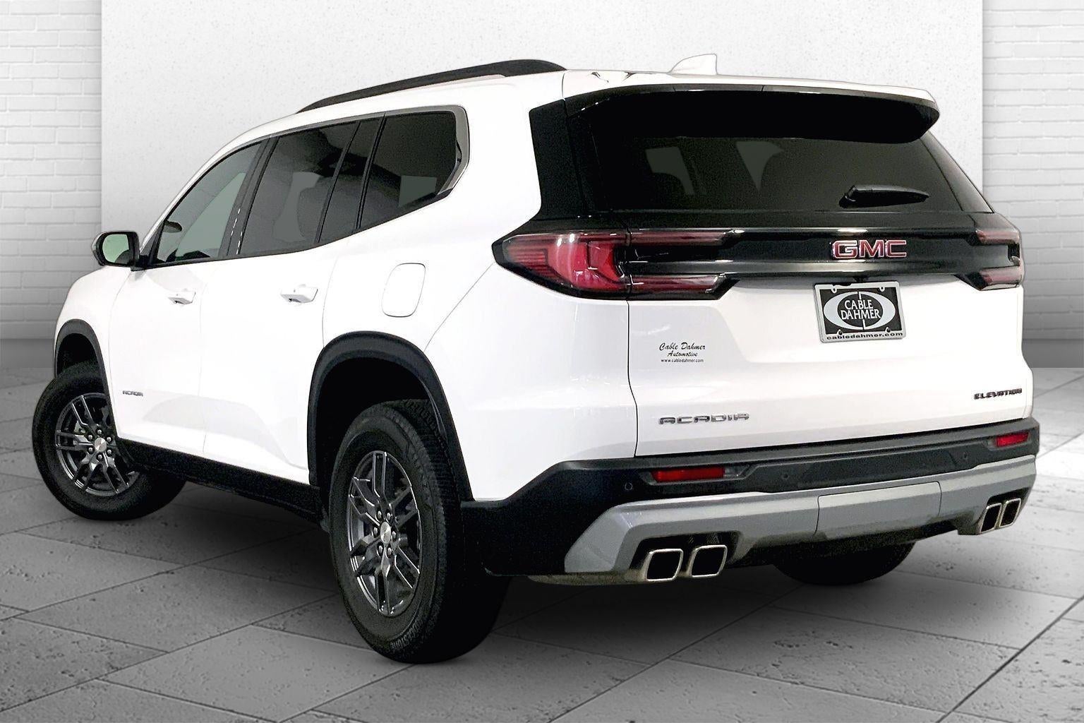 2025 GMC Acadia Elevation