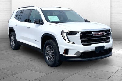 2025 GMC Acadia Elevation