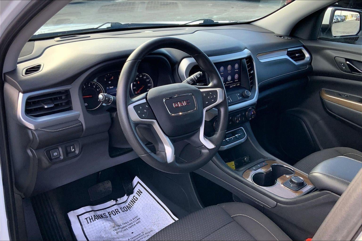 2023 GMC Acadia SLE