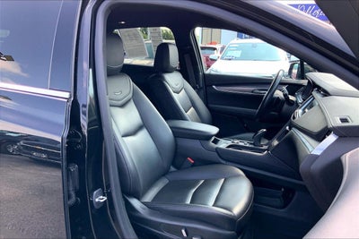 2023 Cadillac XT5 Luxury