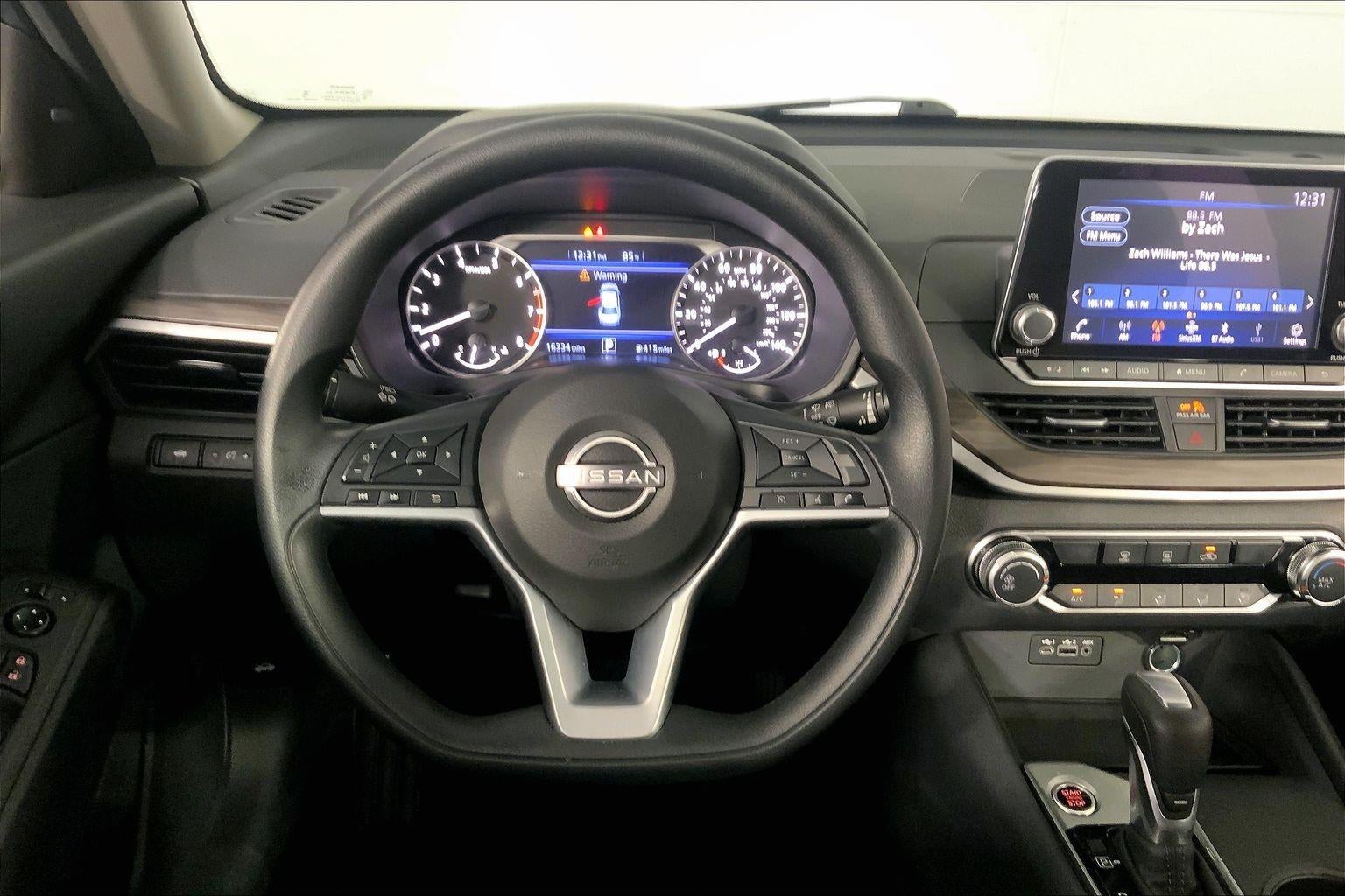 2025 Nissan Altima SV