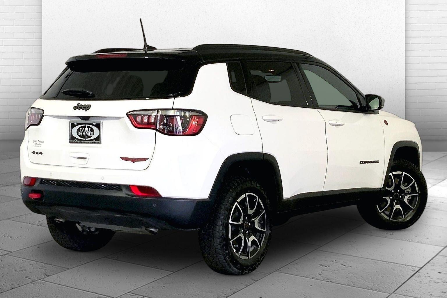 2025 Jeep Compass Trailhawk