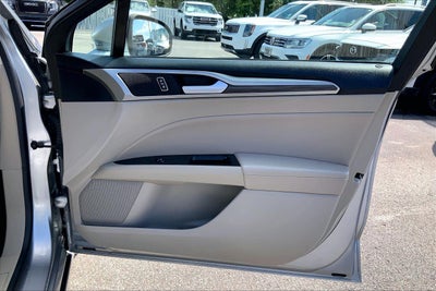2020 Ford Fusion SEL