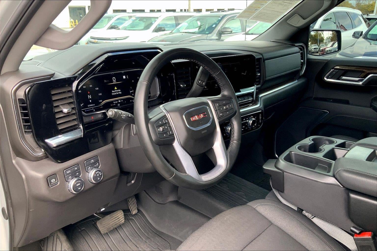 2024 GMC Sierra 1500 Elevation