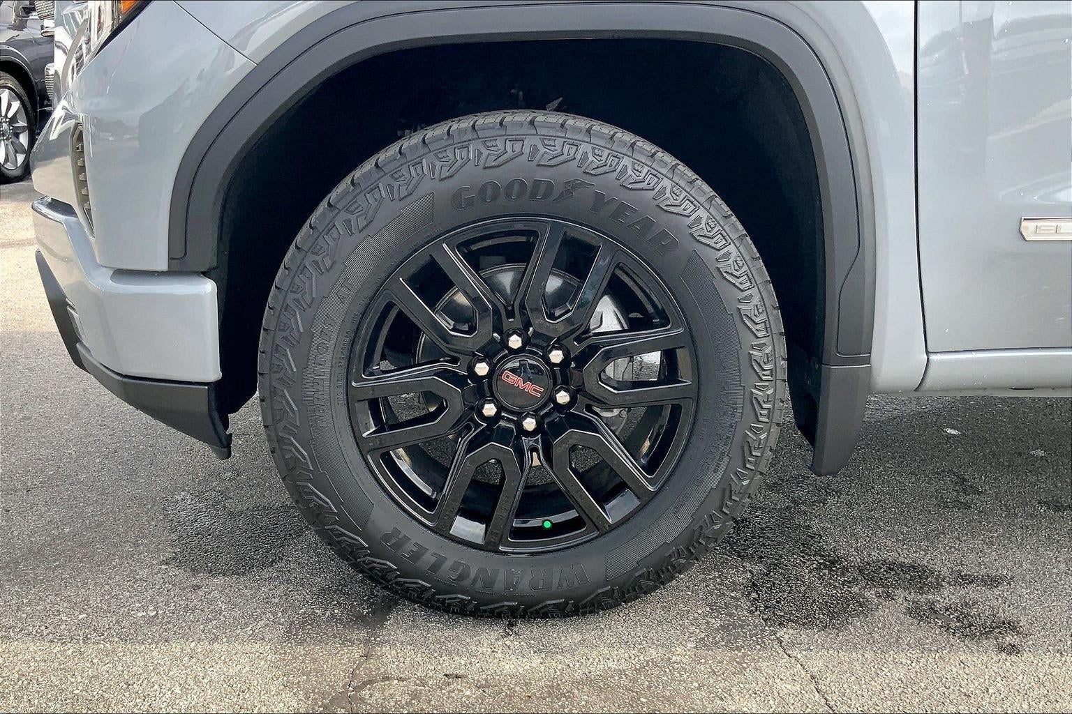 2024 GMC Sierra 1500 Elevation