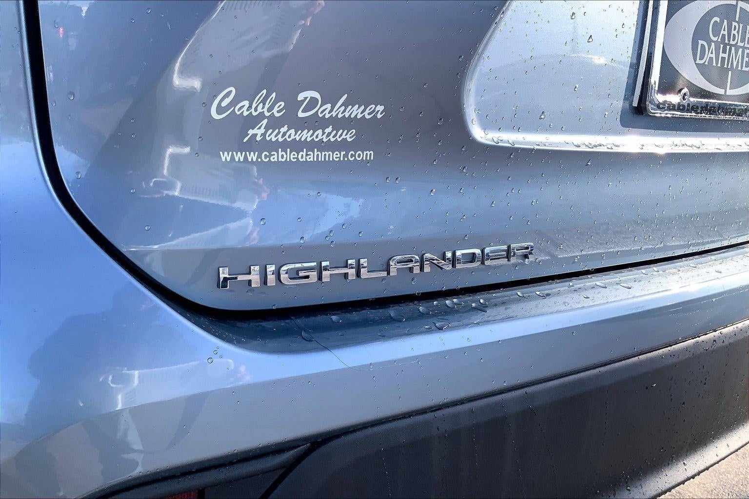 2022 Toyota Highlander LE