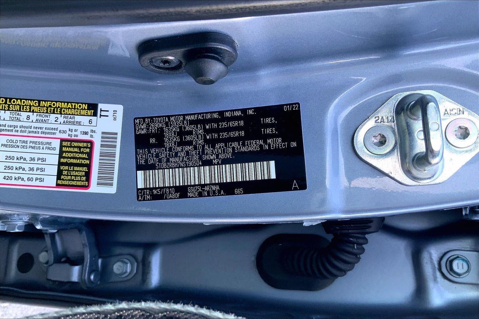 2022 Toyota Highlander LE