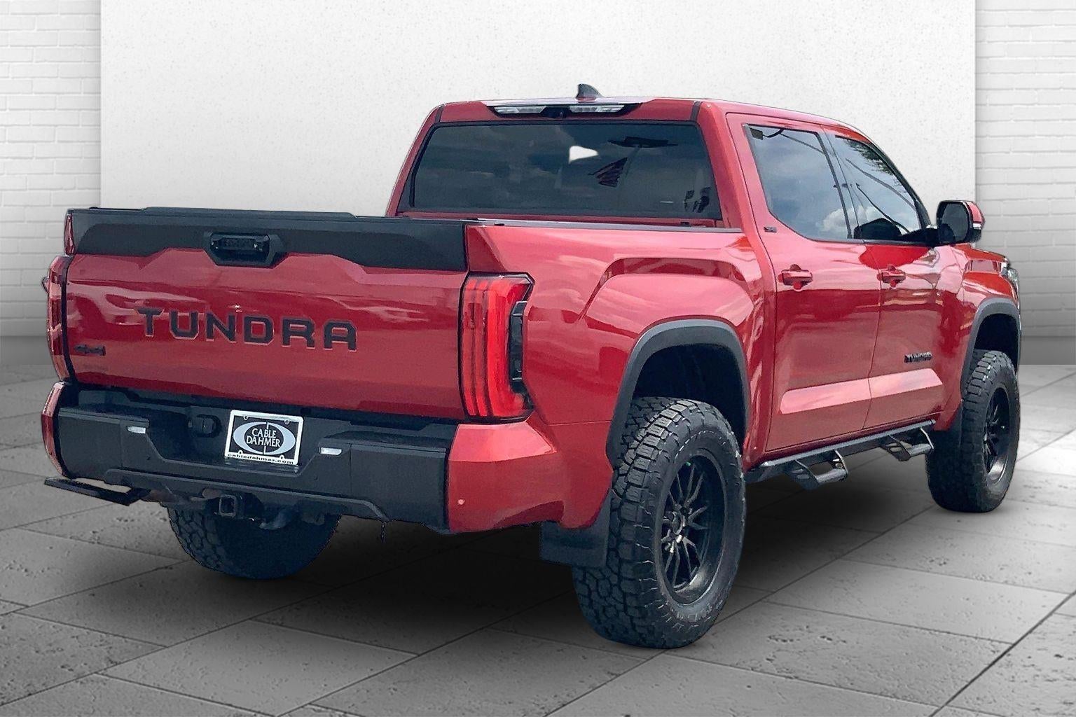 2022 Toyota Tundra 4WD SR5