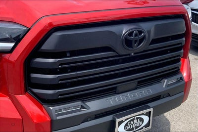 2022 Toyota Tundra 4WD SR5