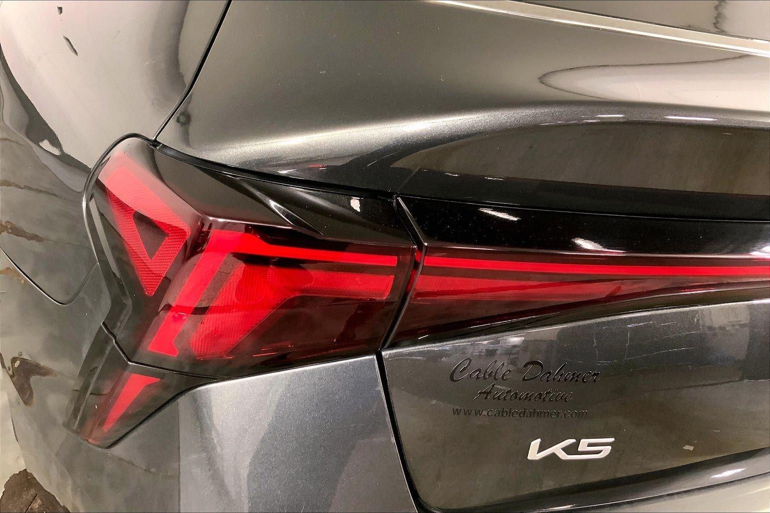 2025 Kia K5 LXS
