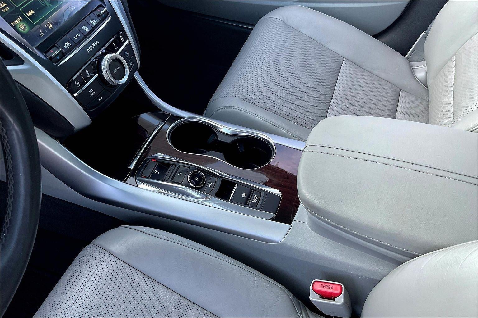 2017 Acura TLX V6 w/Technology Pkg